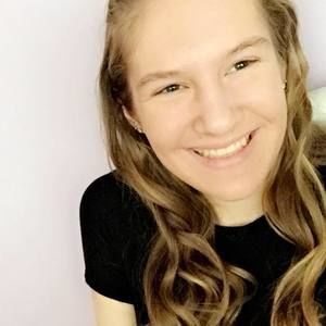 Meet your Posher, Hannah